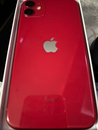 iPhone 11 rojo (64GB) - Como nuevo
