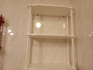 Estantería de madera