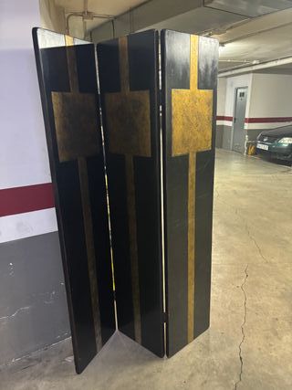 Biombo madera negro y dorado