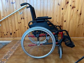Silla ruedas plegable Sunrise Medical 

