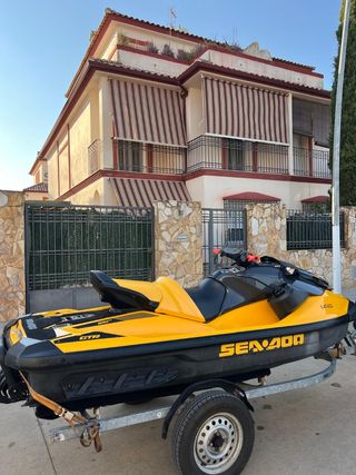 Sea-Doo 230 GTR - Moto de agua