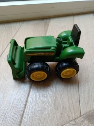Tractor John Deere con pala