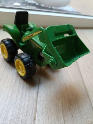 Tractor John Deere con pala