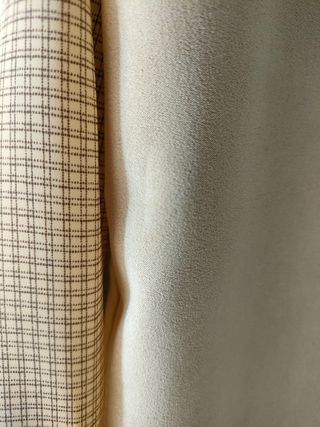 Camisa beige vintage de manga larga