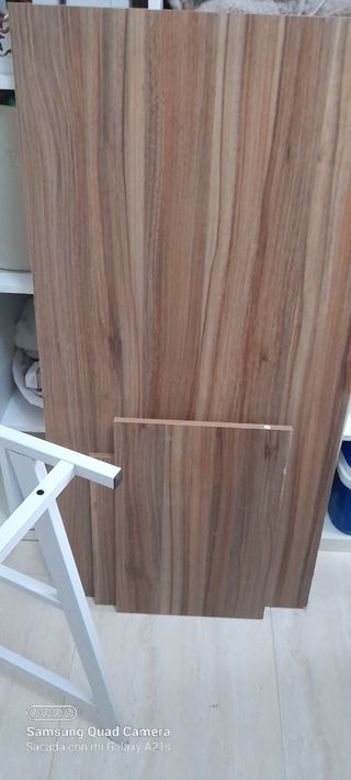 Mesa escritorio - madera y metal