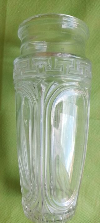 Vaso vetro decorato con greca