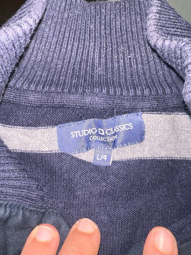 Maglione a righe grigio-blu