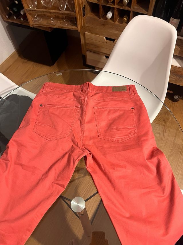 Pantaloni estivi rossi