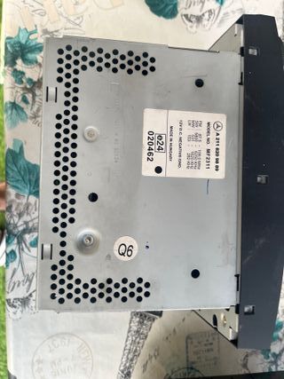 Mercedes Audio 20 CD - Radio MF2311