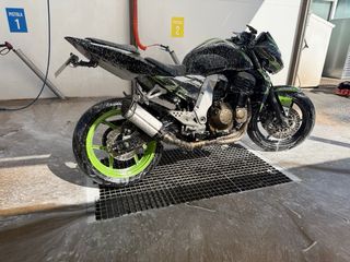 Kawasaki Z 750..