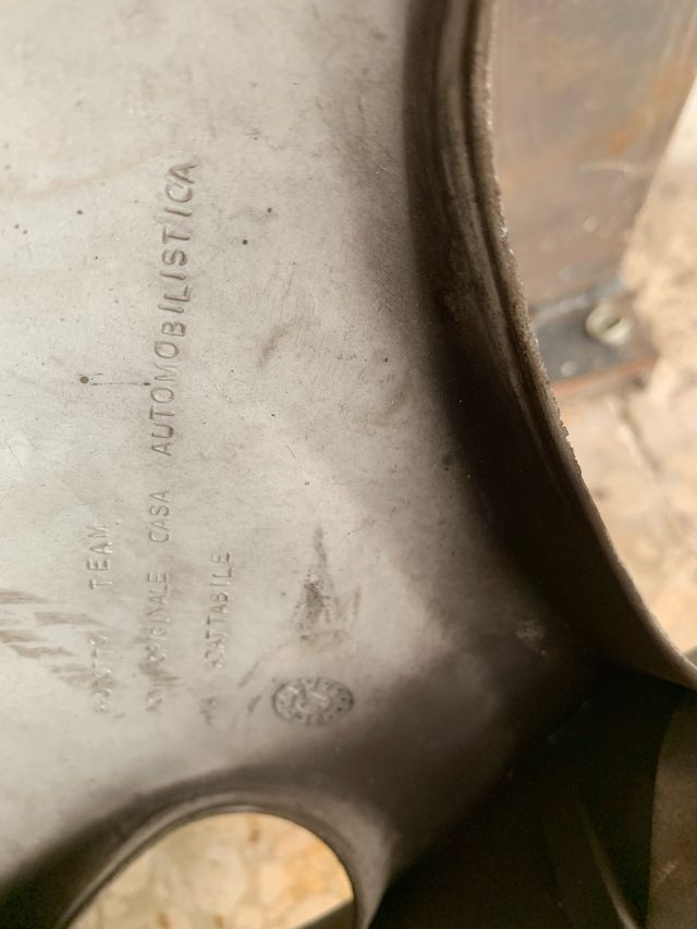 Copri cerchio Peugeot - Usato