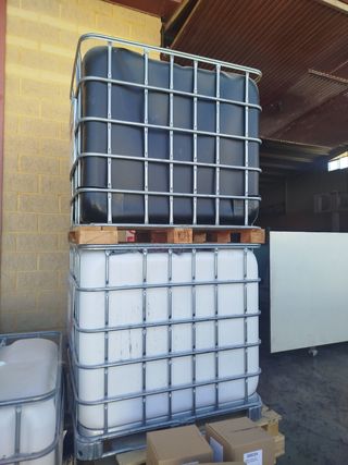 Bidón 1.000L jaula 30 depositos en stock oferta