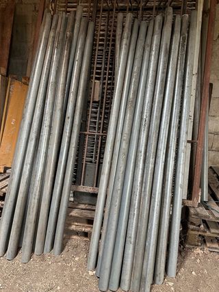 Postes galvanizados - 60 unidades o mas 