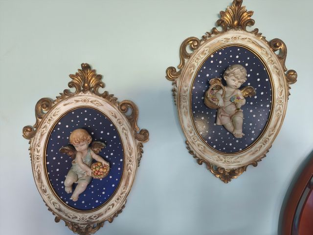2 dipinti vintage di Little Angel