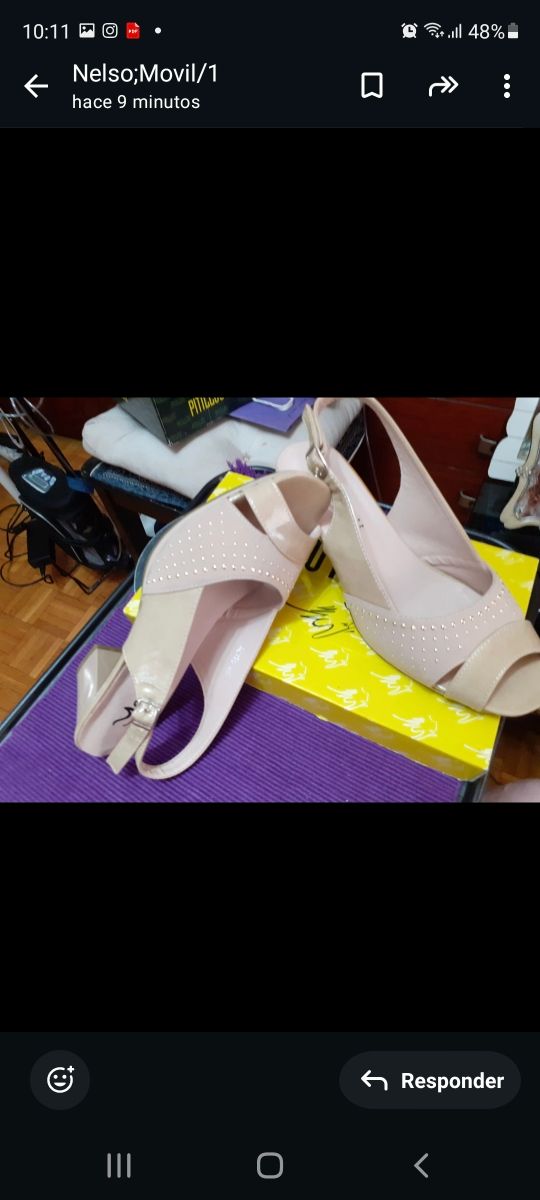 Zapatos Señora. Color beige.