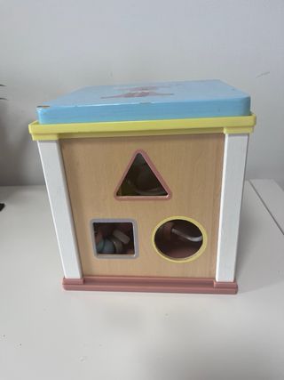Cubo actividades Eurekakids bebé