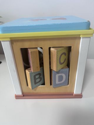 Cubo actividades Eurekakids bebé