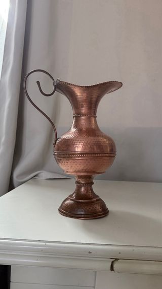 Jarra cobre antigua