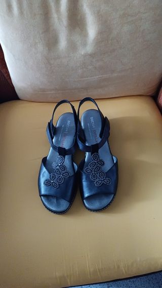 Sandalias Doctor Cutillas negras