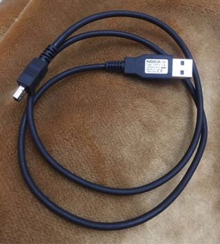 Auriculares y cables Nokia