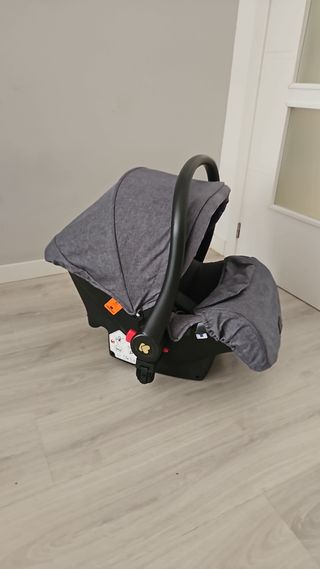 Carrito bebé KikkaBoo Kaia Gris