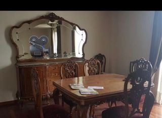 Comedor vintage: mesa + 6 sillas + aparador