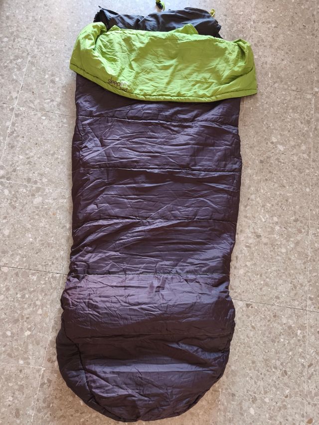 Saco con esterilla camping