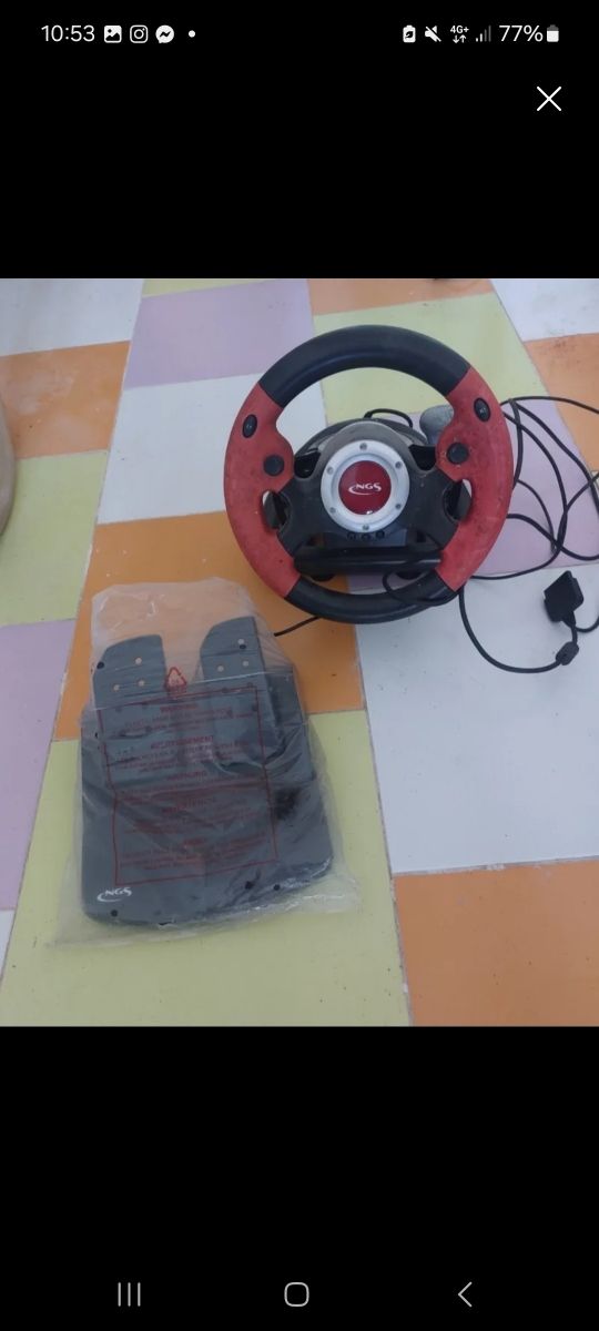 Volante NGS con Pedales