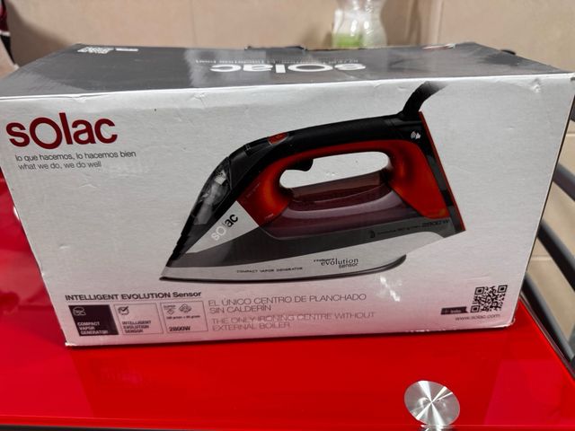 Ferro da stiro Solac senza caldaia