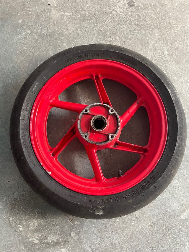 Llanta  Honda CBR 600F2