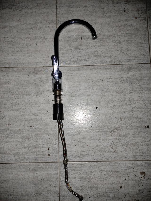 Grifo cocina ROUSSESU - plateado