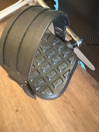 Bicicleta estática ISE con respaldo