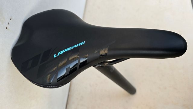 Sillín bici Lapierre: sillín + tija