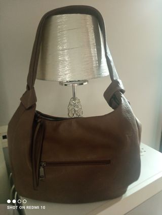 Bolso marrón piel