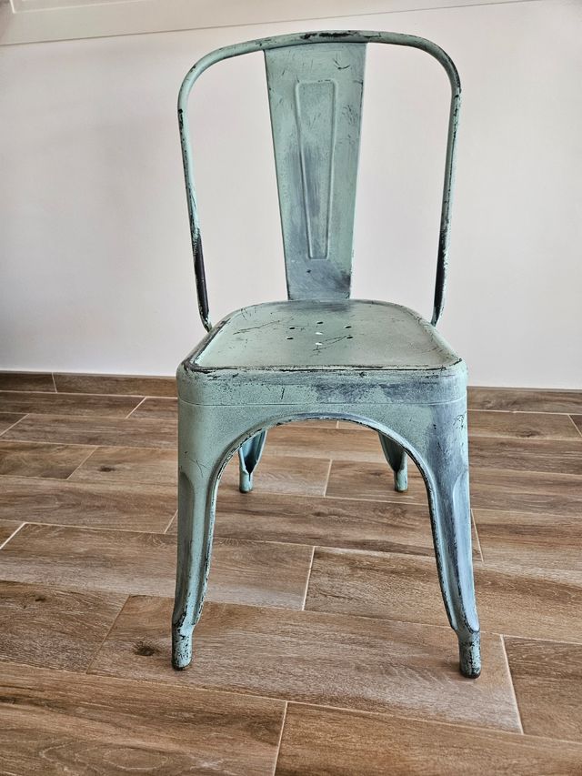 Silla vintage metal verde,  como nueva.