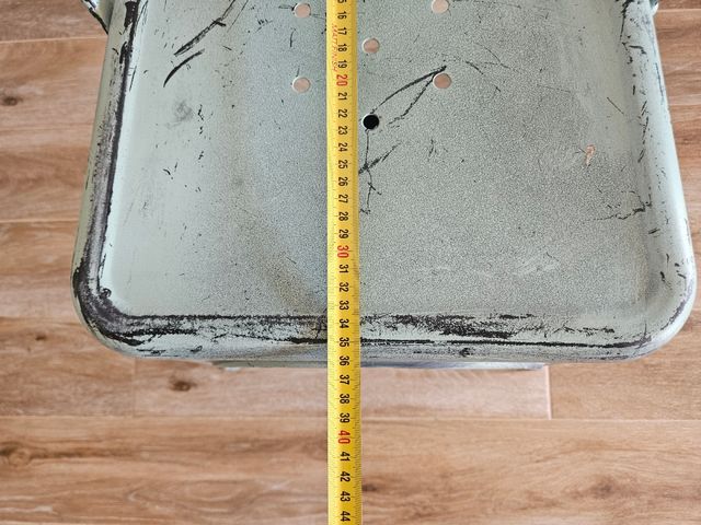 Silla vintage metal verde,  como nueva.