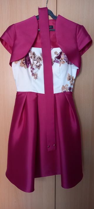 Vestido rosa con torera