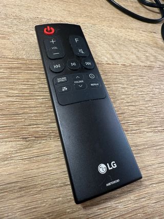 Barra de sonido Home cinema LG SN4R 4.1 de 420W