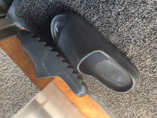 Yeezy Slides Gris - Talla a determinar