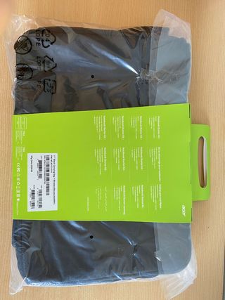 Funda Acer 17" + ratón inalámbrico 