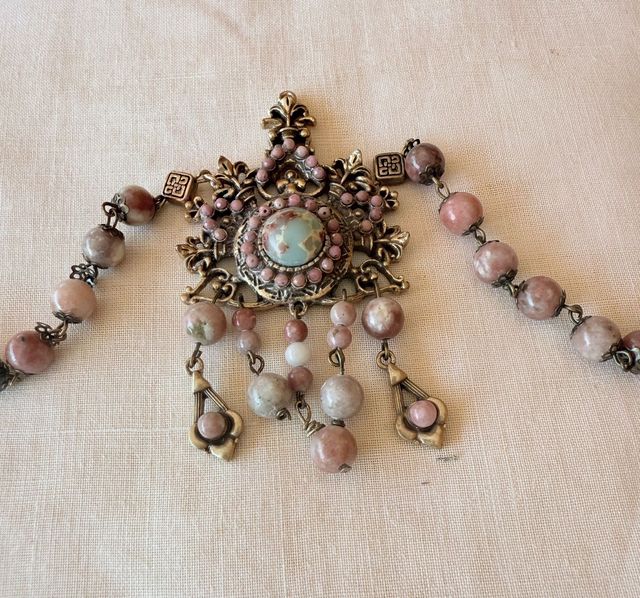 Fallera. Aderezo Pendientes, colgante rosario