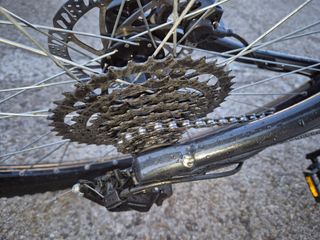 Bicicleta + accesorios 
Mas dudas por privad