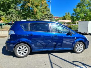 Toyota Corolla Verso 2.0