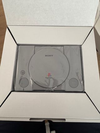 PlayStation Classic Sony - Gris Plata