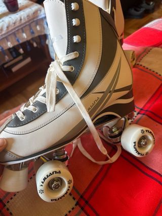 Patines cuad. ruedas Tuana