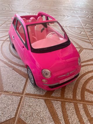 Auto rosa Barbie Fiat 500