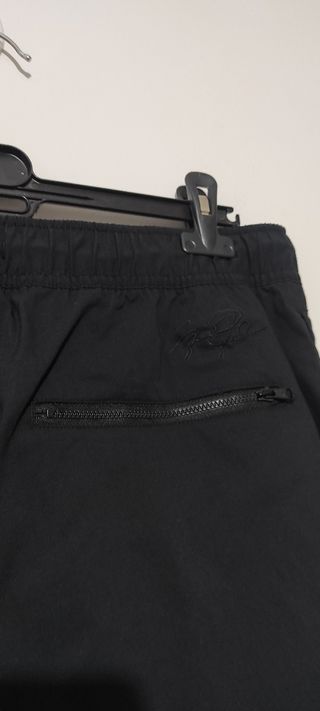 Pantalones largos Jordan. Parachute Nike Jordan.
