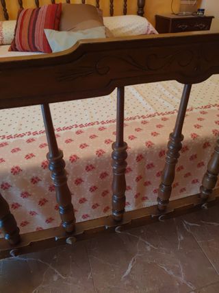 Cama madera antigua - 100 años