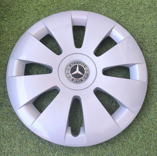 Tapacubo Mercedes 16"