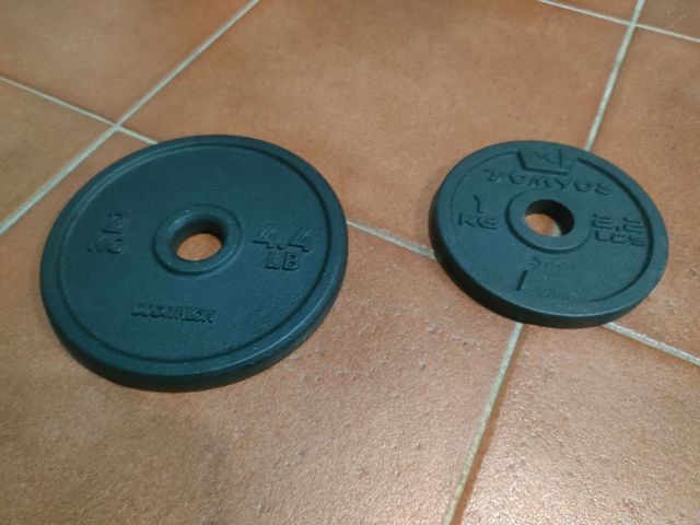 Discos barra y mancuernas 1kg y 2kg. 28mm